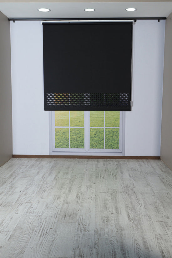 Lazer Kesim Dekoratif Stor Perde 24 cm | İthal Mat Polyester | Siyah | Oda Karanlığı