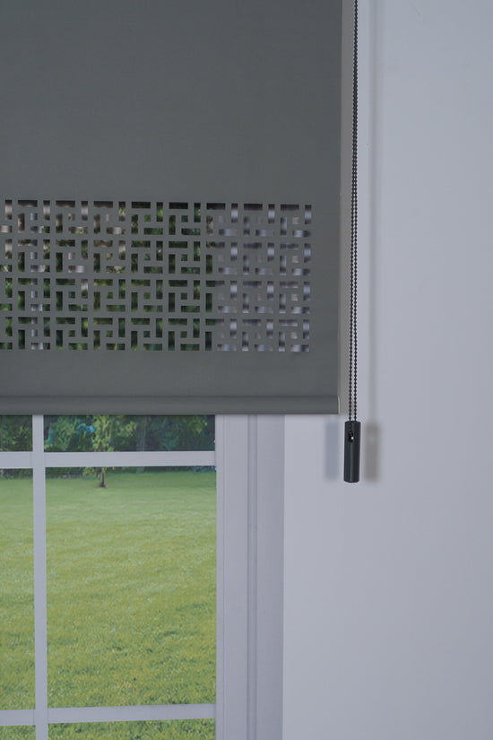 Lazer Kesim Dekoratif Geometrik Stor Perde 24 cm | İthal Mat Polyester | Antrasit Gri