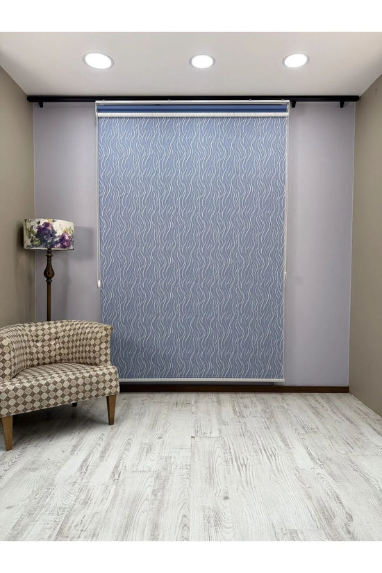 EVA Serisi – Su Yolu Desenli Çift Mekanizmalı Beyaz Tül Mavi Stor Perde