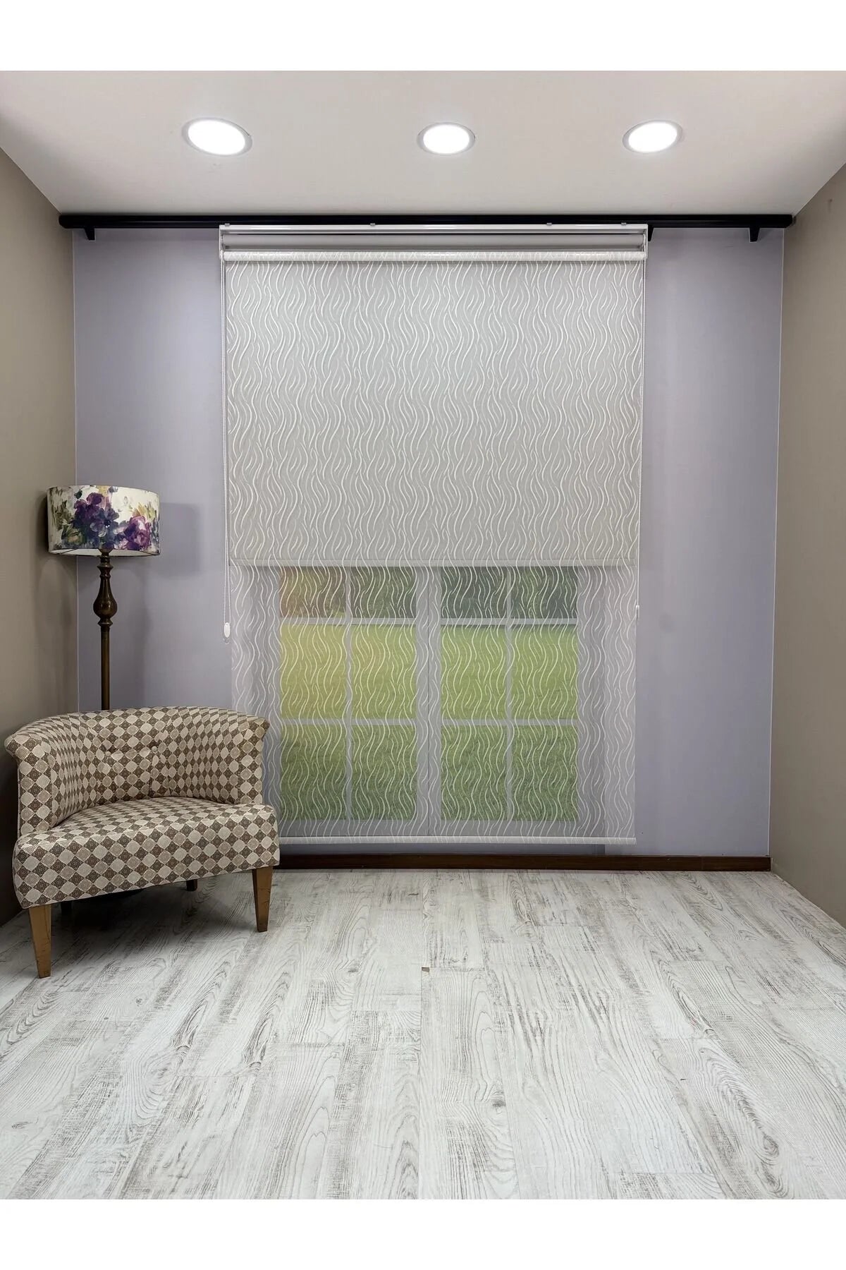 EVA Serisi – Su Yolu Desenli Çift Mekanizmalı Beyaz Tül Açık Gri Stor Perde