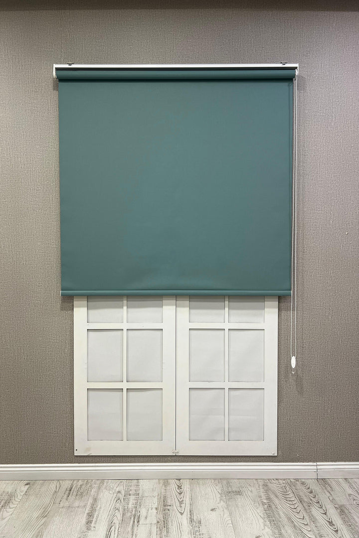 Stor Perde İthal Mat Polyester Yeşil p1380