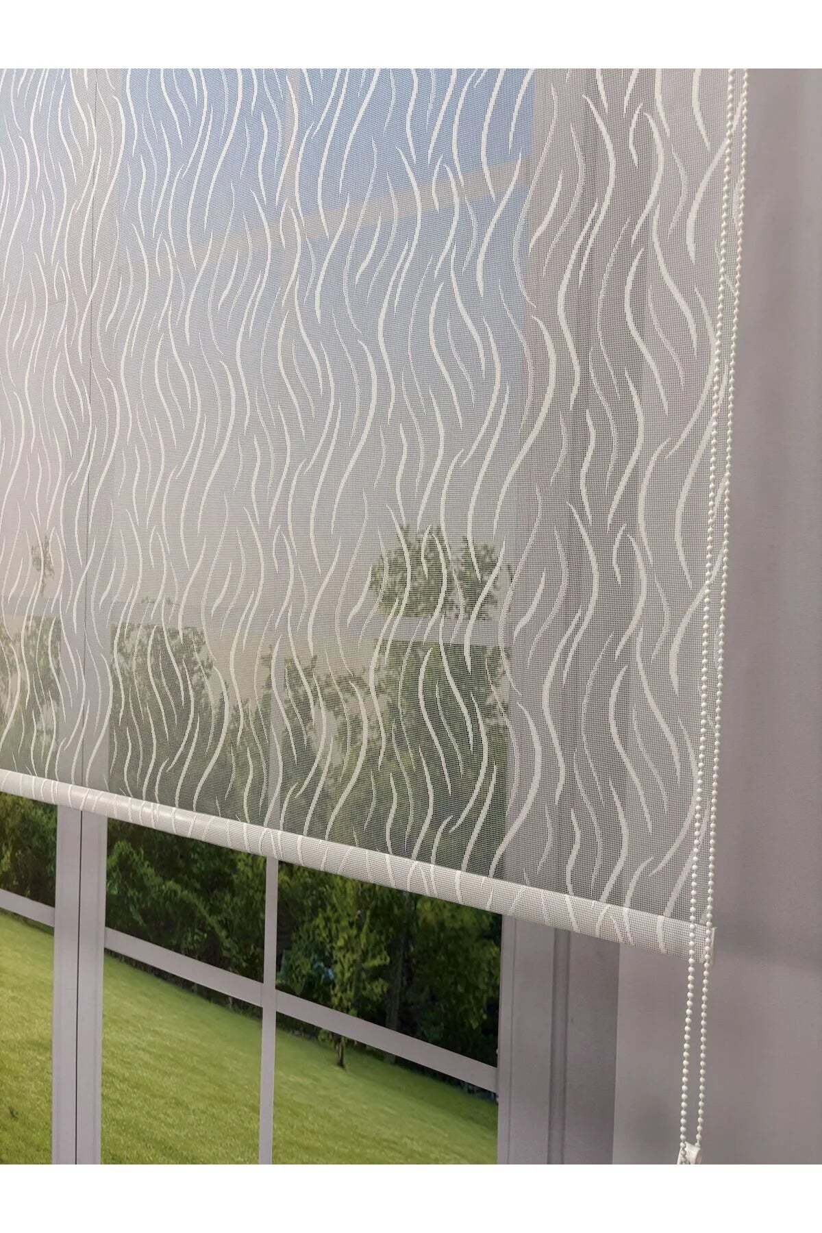 EVA Serisi – Su Yolu Desenli Çift Mekanizmalı Beyaz Tül Beyaz Stor Perde
