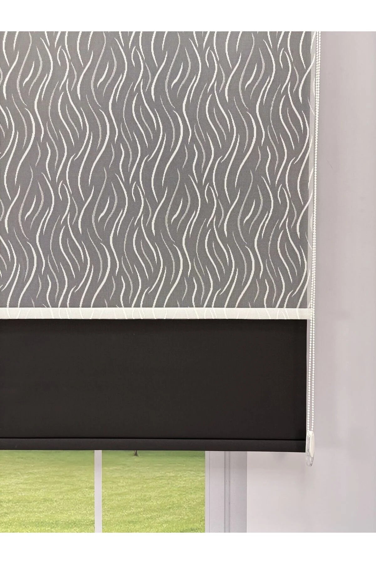 EVA Serisi – Su Yolu Desenli Çift Mekanizmalı Beyaz Tül Siyah Stor Perde