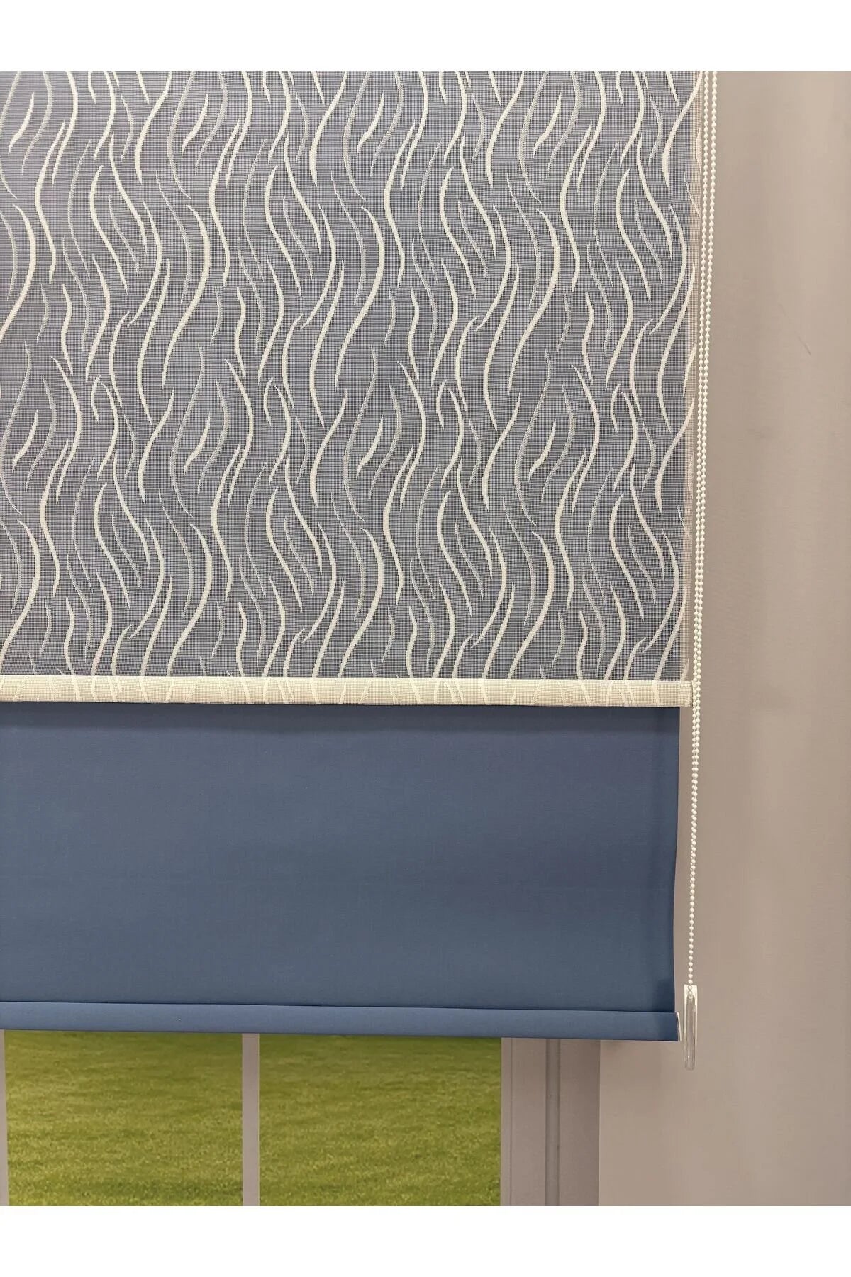 EVA Serisi – Su Yolu Desenli Çift Mekanizmalı Beyaz Tül Mavi Stor Perde