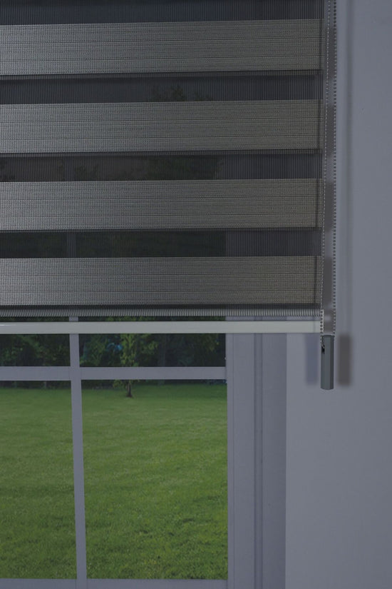 Zebra Dar Pileli %100 Blackout (Karartma) Gece Gündüz Yüksek Kalite Gri Zebra Perde