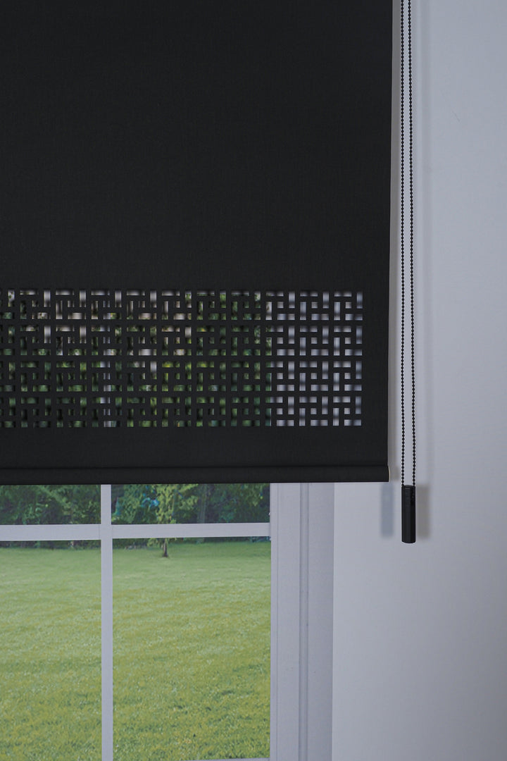 Lazer Kesim Dekoratif Geometrik Stor Perde 24 cm | İthal Mat Polyester | Siyah | Oda Karanlığı