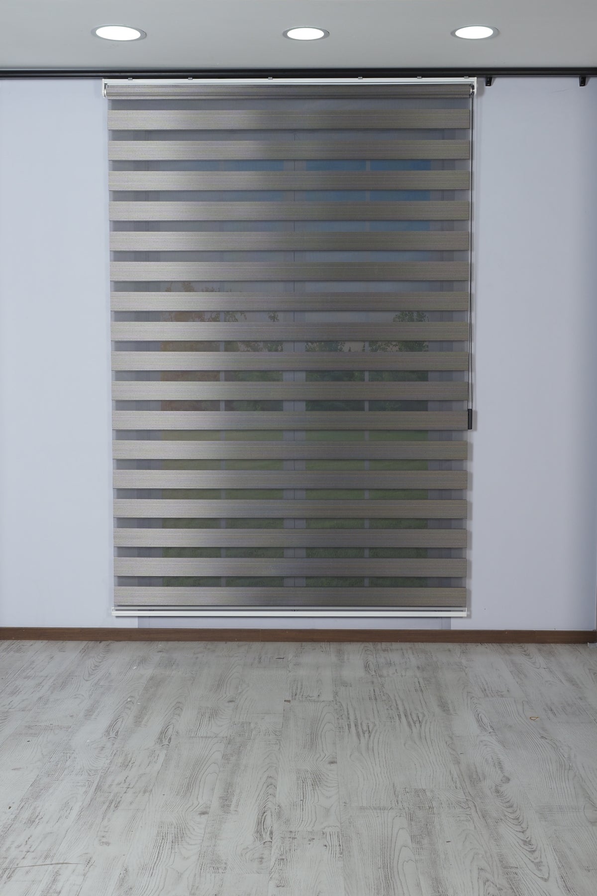 Zebra Dar Pileli %100 Blackout (Karartma) Gece Gündüz Yüksek Kalite Gümüş Gri Zebra Perde